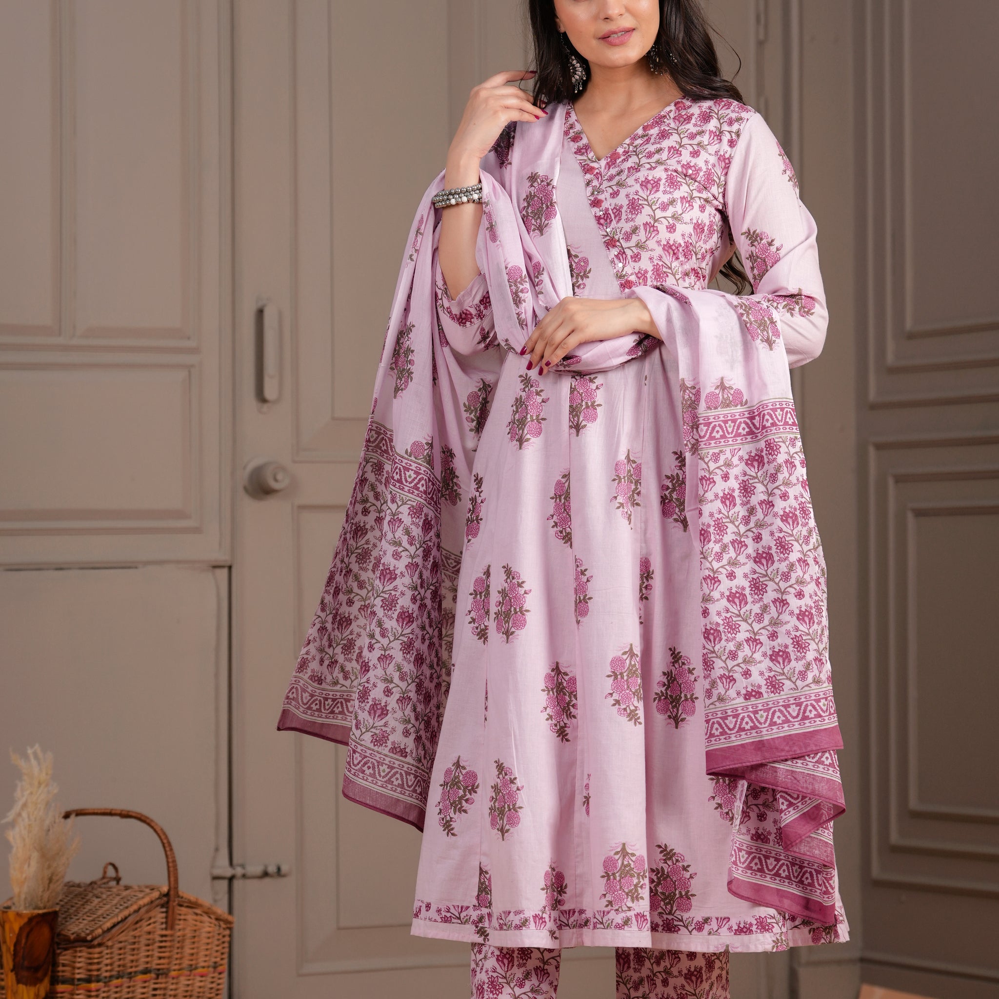 PINK BUTA ANARKALI