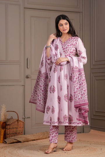 PINK BUTA ANARKALI