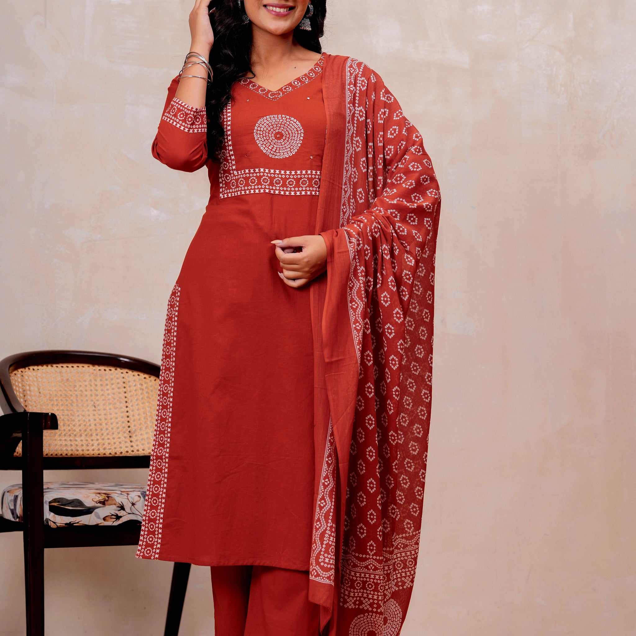 RUST ORANGE SOLID STRAIGHT SUIT STE