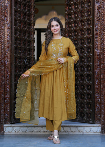 MUSTARD SOLID SILK PLEATED