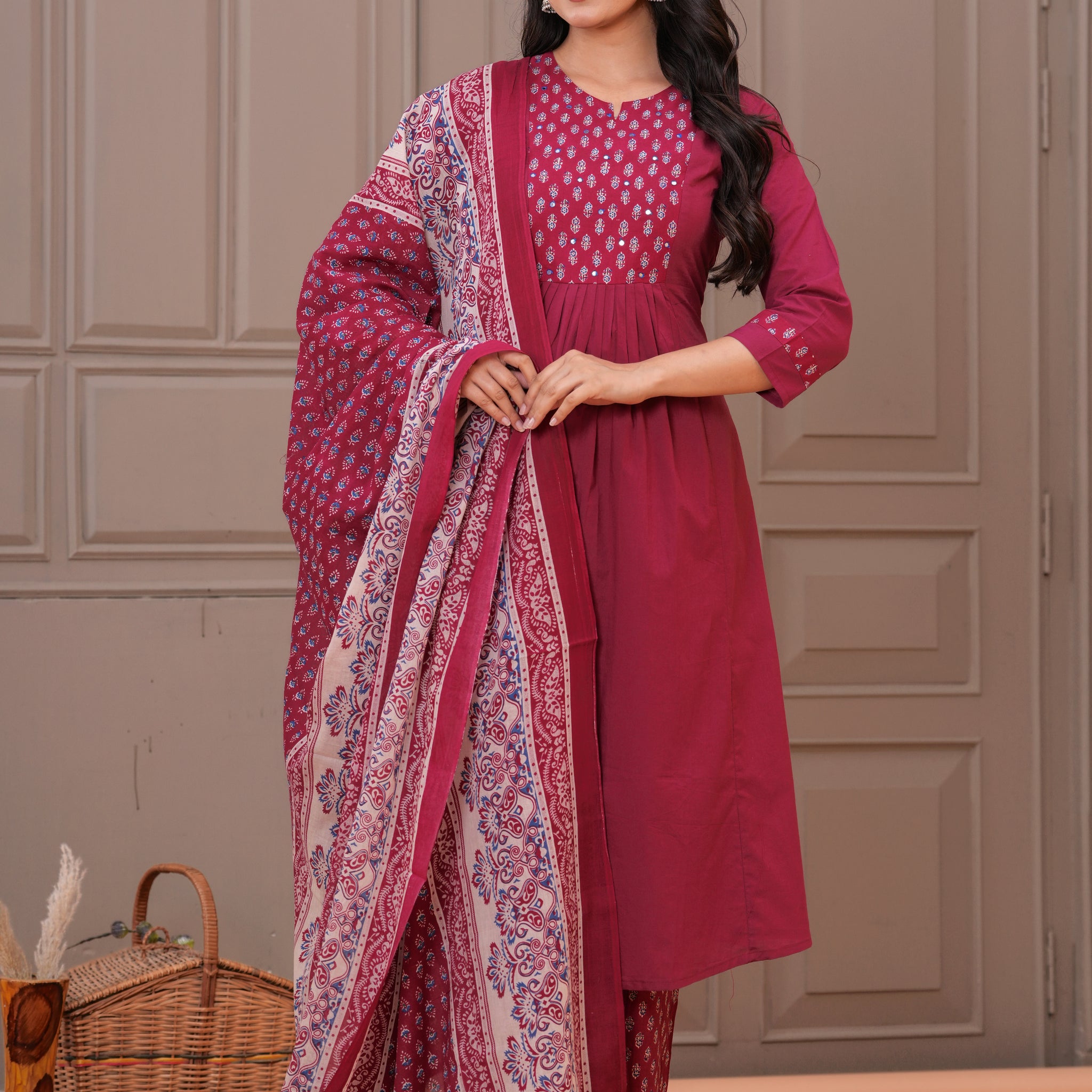 SOLID MAROON INTRICATE PRINT PLEATED SUIT SET
