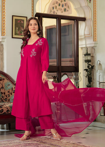 MAGENTA PINK EMBROIDERED FESTIVE SUIT SET