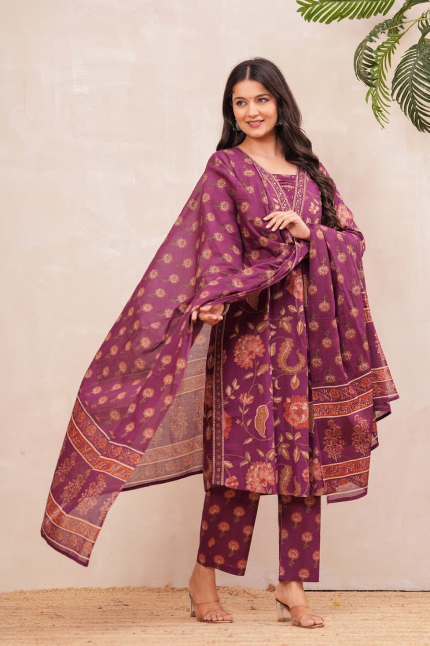 GRAPE WINE BORDER SUIT SET