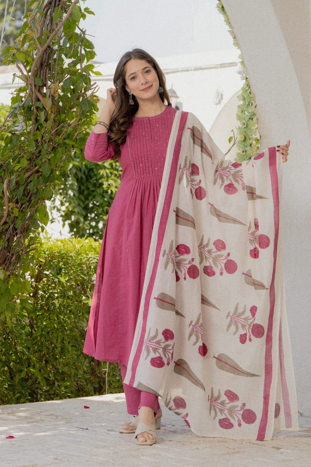 PINK PINTUCK PLEATED SUIT SET