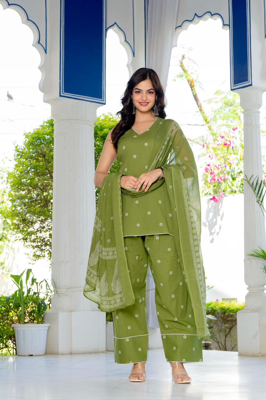 FERN GREEN FARSI SALWAR SUIT (SLEEVELESS)