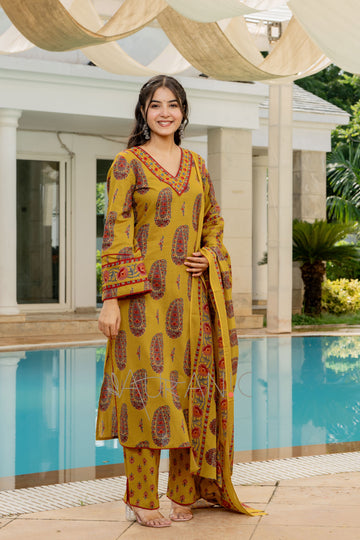 OLD GOLD LACE DETAILED STRAIGHT SUIT SET